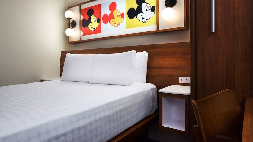 Disney S Pop Century Resort Orlando Compare Deals