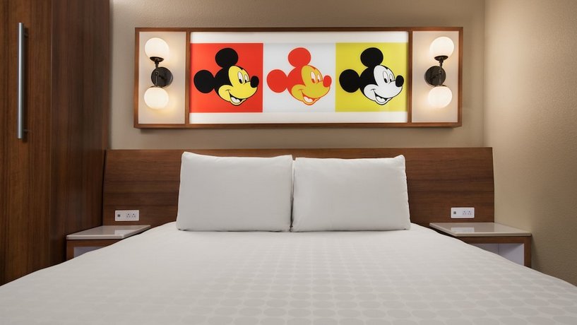 Disney S Pop Century Resort Orlando Compare Deals