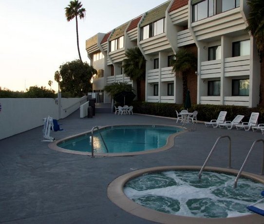 Amanzi Hotel, Ascend Hotel Collection