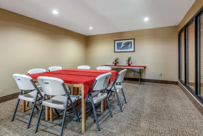 Comfort Inn Fremont Compare Deals