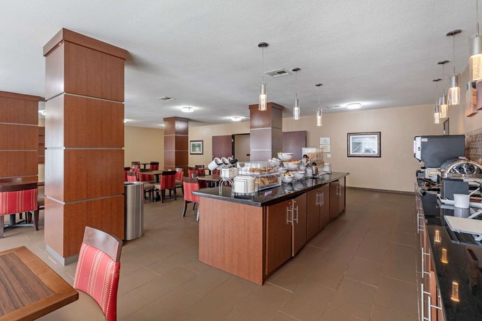 Comfort Suites Ennis Compare Deals