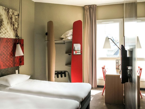 Ibis Saint Malo Plage Saint Malo Compare Deals