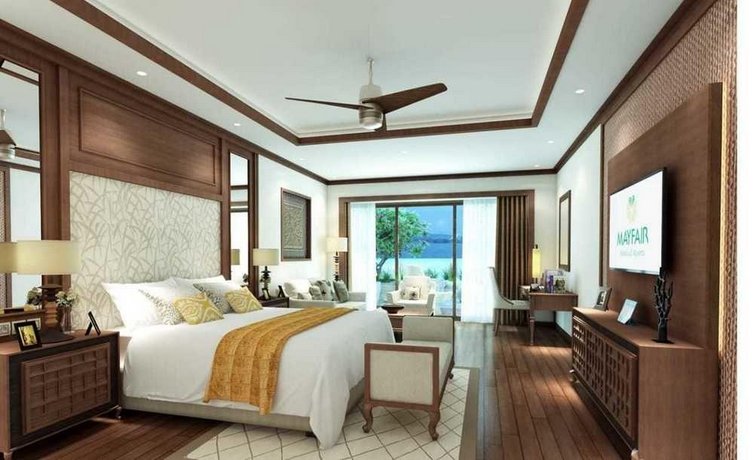 Mayfair Lake Resort