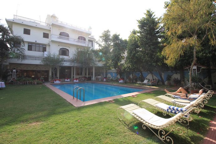 Hotel Meghniwas Jaipur Compare Deals - 