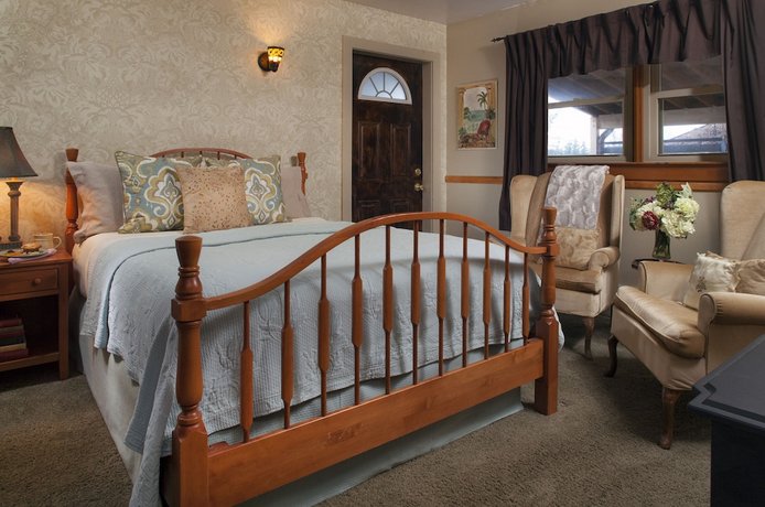 Harvest Moon Bed Breakfast New Holland Compare Deals