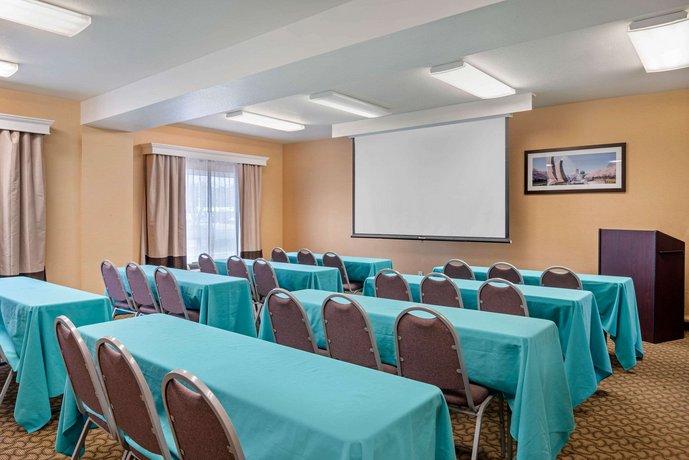 Comfort Inn Suites Salem Compare Deals