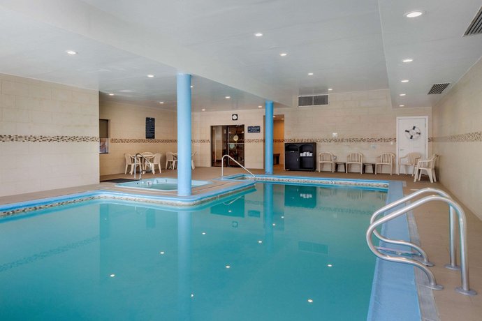 Comfort Inn Trolley Square Rutland Compare Deals
