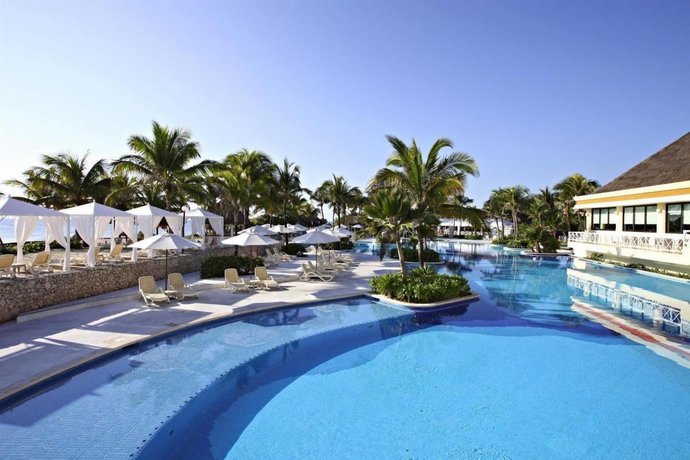 Luxury Bahia Principe Akumal - Compare Deals