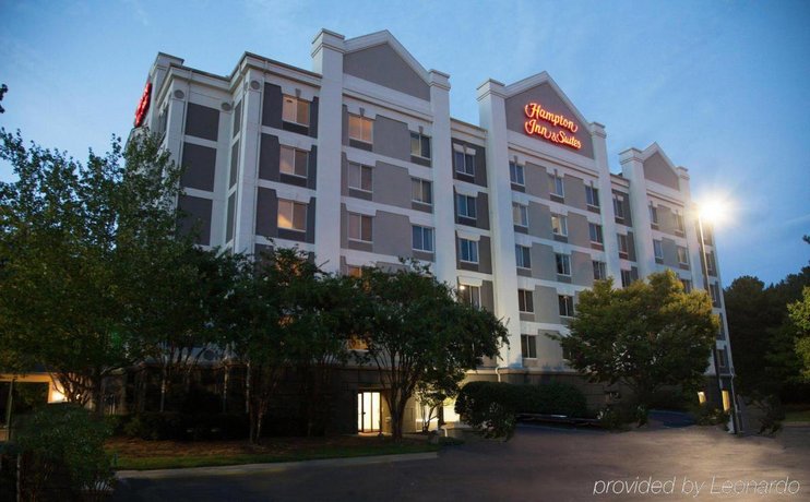 Hampton Inn Suites Alpharetta Windward Compare Deals - 