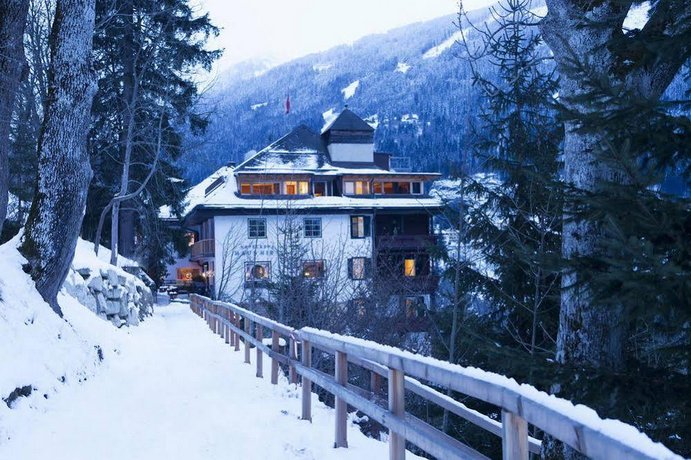 Alpine Spa Hotel Haus Hirt Bad Gastein Compare Deals