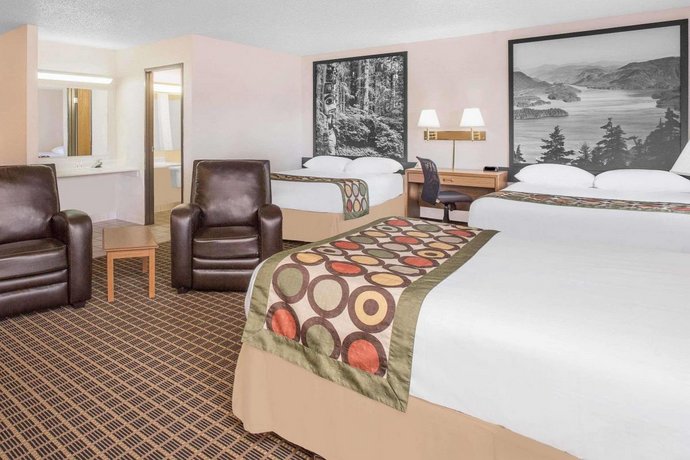 Super 8 By Wyndham Sitka Compare Deals - 