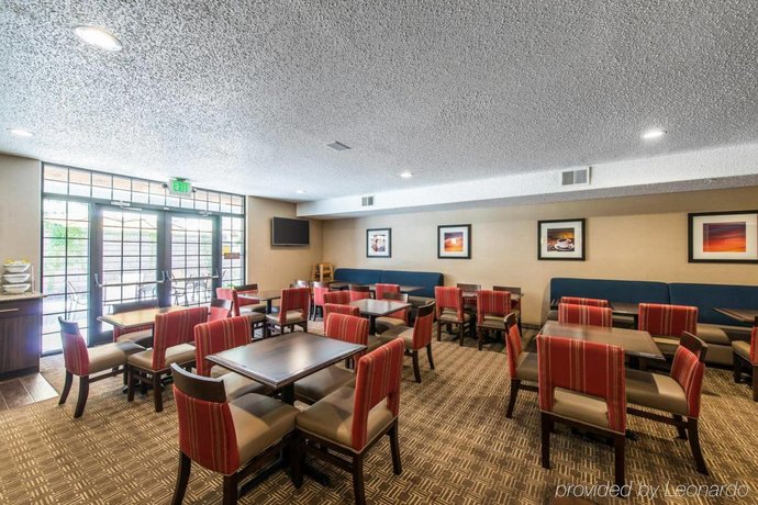 Comfort Suites Golden West On Evergreen Parkway Compare Deals