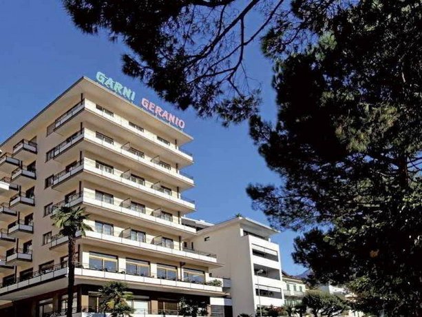 Hotel Geranio Au Lac Locarno Compare Deals - 