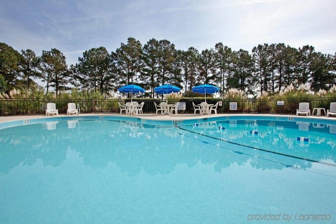 Wyndham Garden Summerville Compare Deals - 