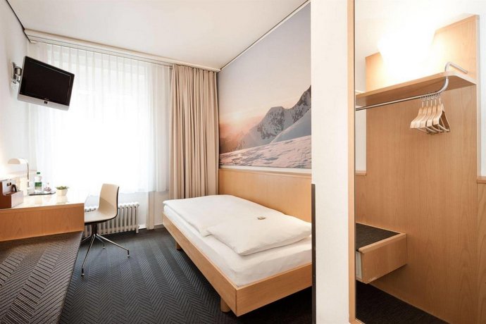 Hotel Basilea Zurich Compare Deals - 