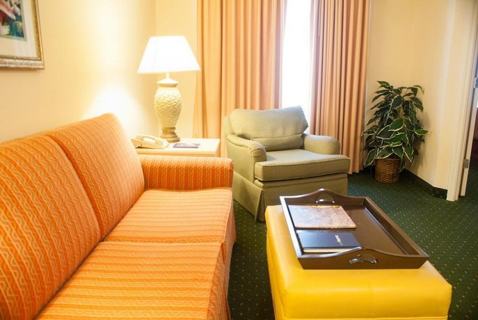 Hawthorn Suites By Wyndham Jacksonville Compare Deals - 