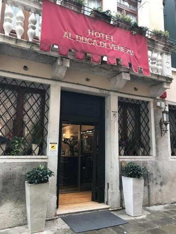 호텔 알 두카 디 베네치아, Hotel Al Duca Di Venezia