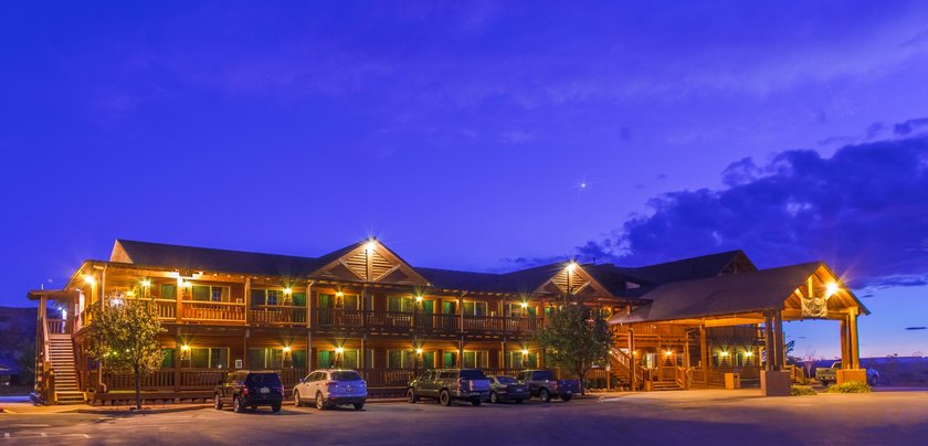 Desert Rose Resort Cabins Bluff Compare Deals