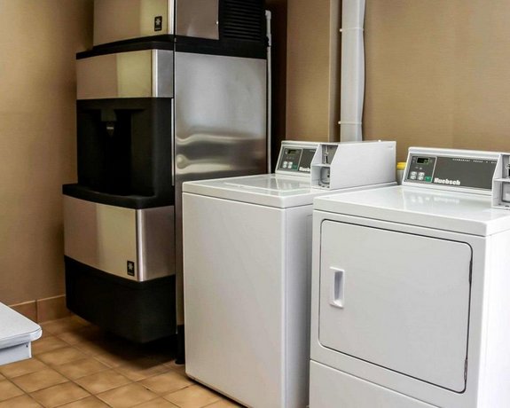 Comfort Suites Raleigh Durham Airport Rtp Compare Deals