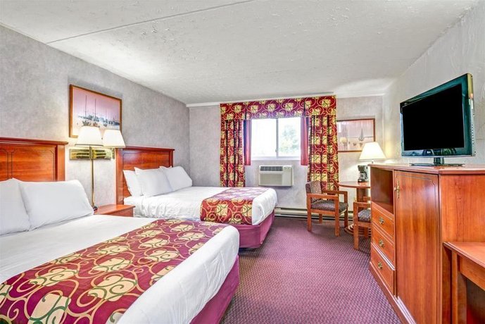 Days Inn By Wyndham Airport Maine Mall South Portland