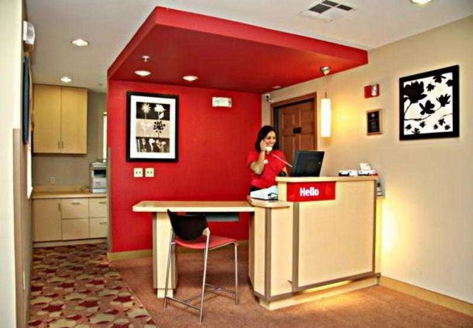 Towneplace Suites Phoenix North Compare Deals - 