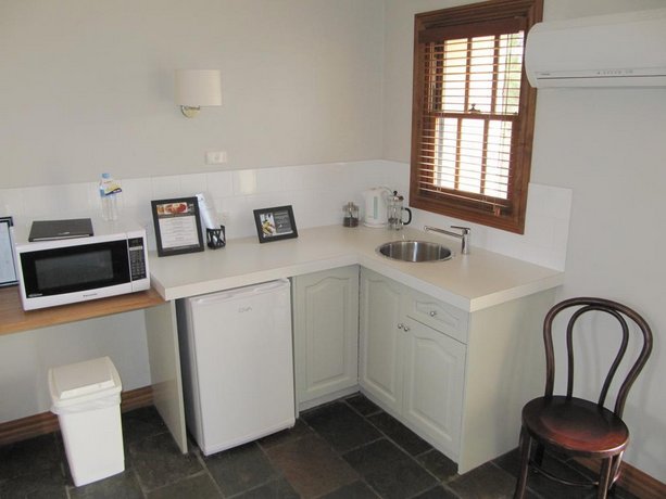 Comfort Inn Port Fairy Seacombe House Compare Deals