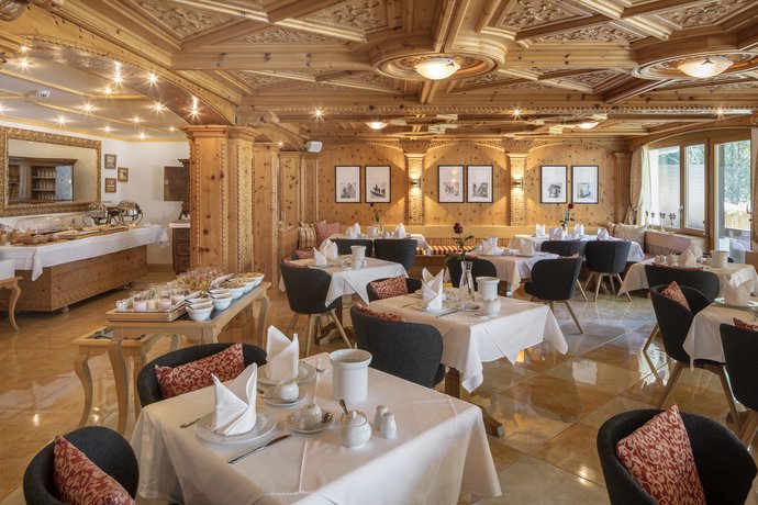 Swiss Alpine Hotel Allalin Zermatt Compare Deals - 