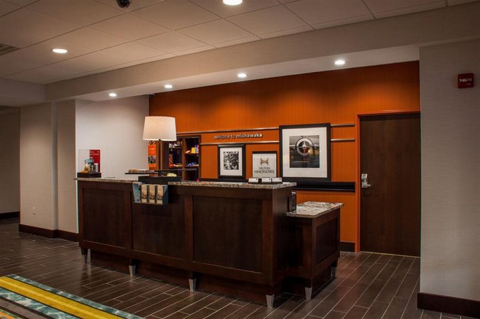 Hampton Inn Suites Mishawakasouth Bend At Heritage Square - 