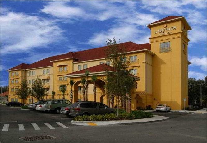 Promo 90 Off Holiday Inn Express Tampa North Telecom Park United States Best Hotels In 