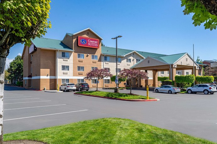 Comfort Suites Portland Airport Compare Deals
