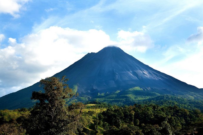 Tabacon Thermal Resort & Spa, La Fortuna - Compare Deals