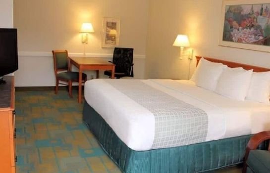 Inn Lufkin Compare Deals