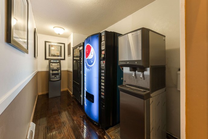 Quality Inn Suites Portage Compare Deals