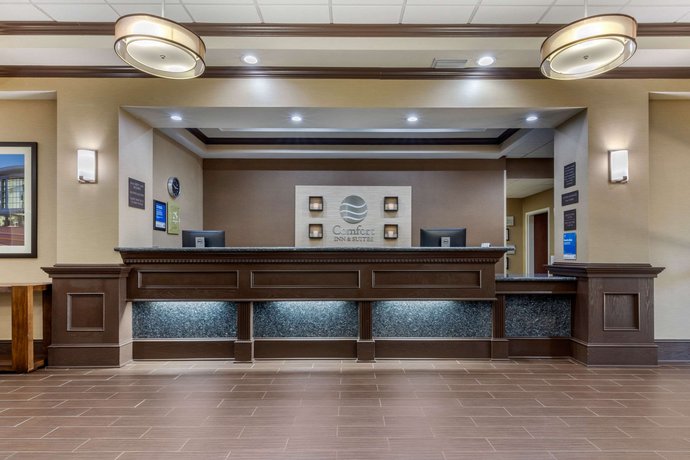 Comfort Inn Suites North Little Rock Near I 40 Compare Deals