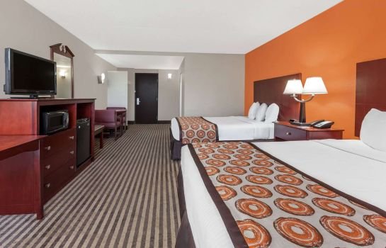 Howard Johnson By Wyndham Arlington Ballpark Six Flags Compare Deals