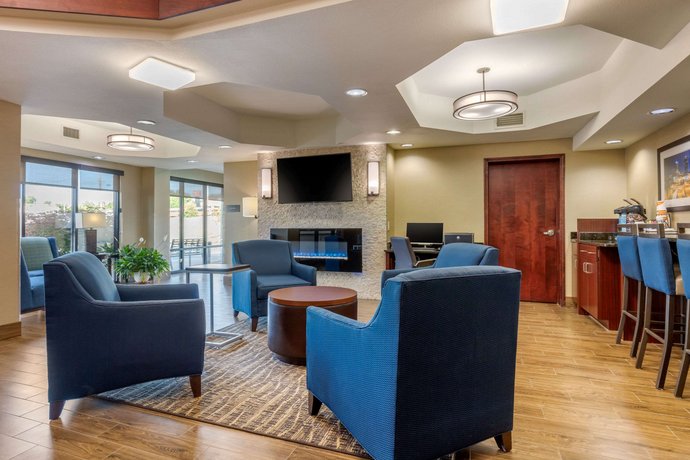 Comfort Inn Lenoir City Compare Deals
