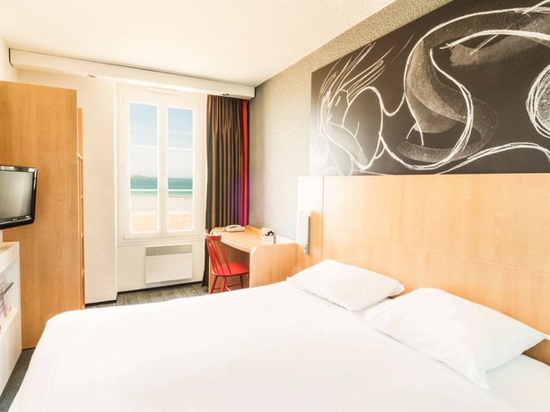 Ibis Saint Malo Plage Saint Malo Compare Deals