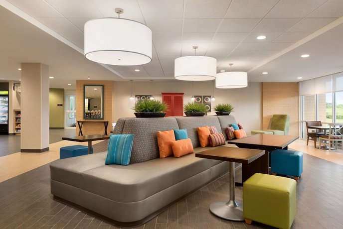 Home2 Suites By Hilton Milwaukee Brookfield Compare Deals - 