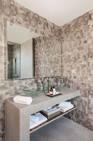 47 Luxury Suites Athens Compare Deals - 