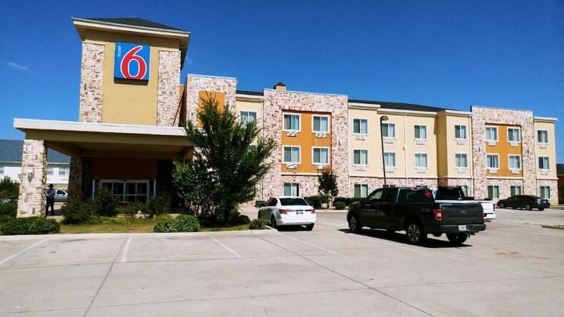 Comfort Suites Mineral Wells Compare Deals