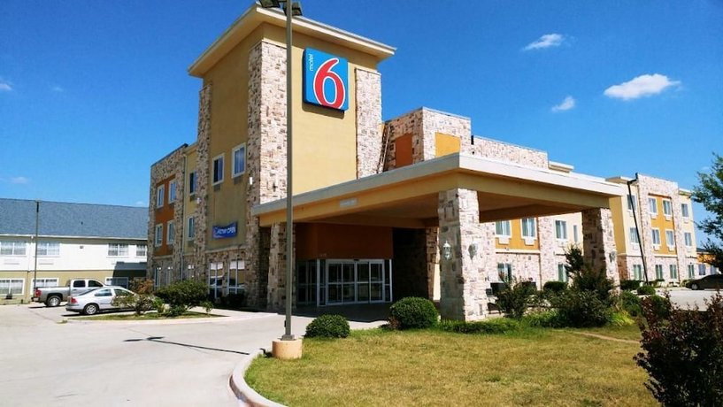 Comfort Suites Mineral Wells Compare Deals