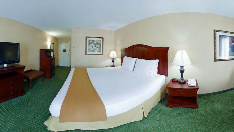 Holiday Inn Express Hotel Suites Binghamton University Vestal