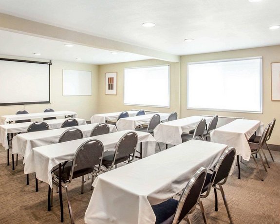 Quality Inn Sea Tac Airport Seattle Compare Deals