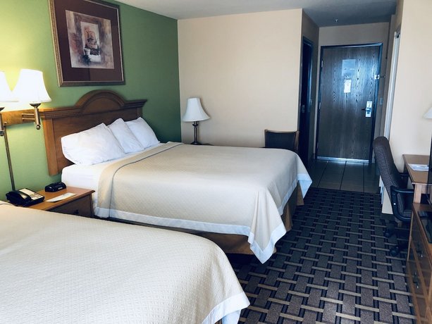 Days Inn By Wyndham Suites San Antonio North Stone Oak Compare Deals
