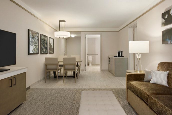 Discount  70  Off  Hilton Garden Inn Newtown Square United States