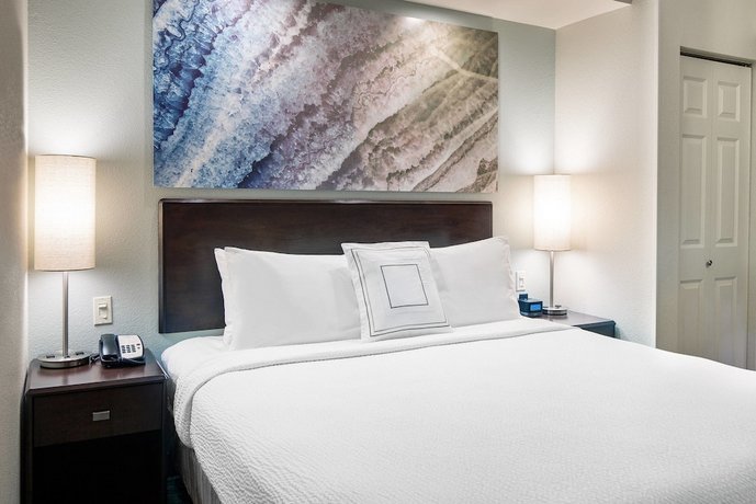 Springhill Suites Bakersfield Compare Deals