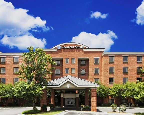 Comfort Suites Regency Park Raleigh Compare Deals