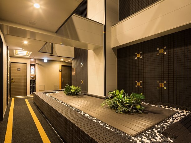 Apa Hotel Iidabashi Eki Minami Tokyo Compare Deals - 