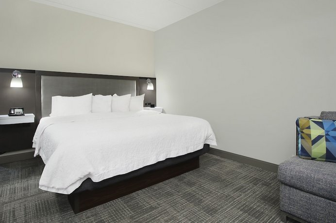 Hampton Inn Hagerstown Maugansville Compare Deals