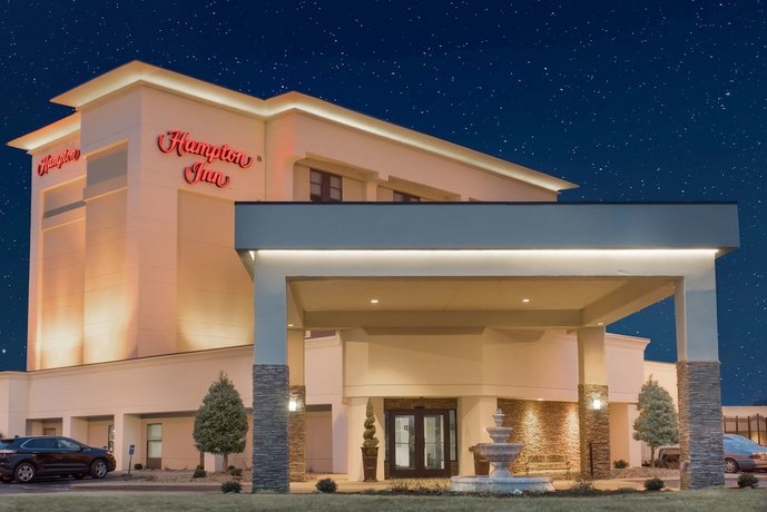 Hampton Inn Terre Haute Compare Deals